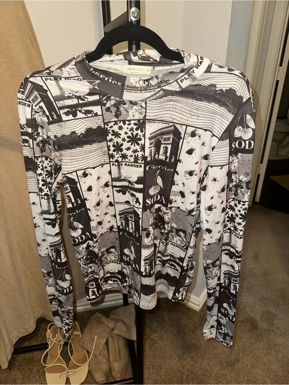 Long Sleeve Graphic Tee - Black & White